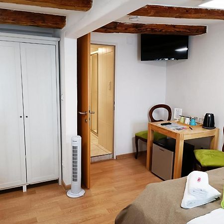 Cityhotel Junger Fuchs Salzburg Bagian luar foto